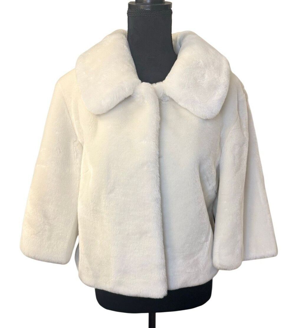 Calvin Klein White Faux Fur Cropped Jacket Medium Hidden Closure Lined Occasion